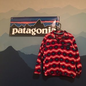 Patagonia Synchilla Pullover NWOT Aztec design XL